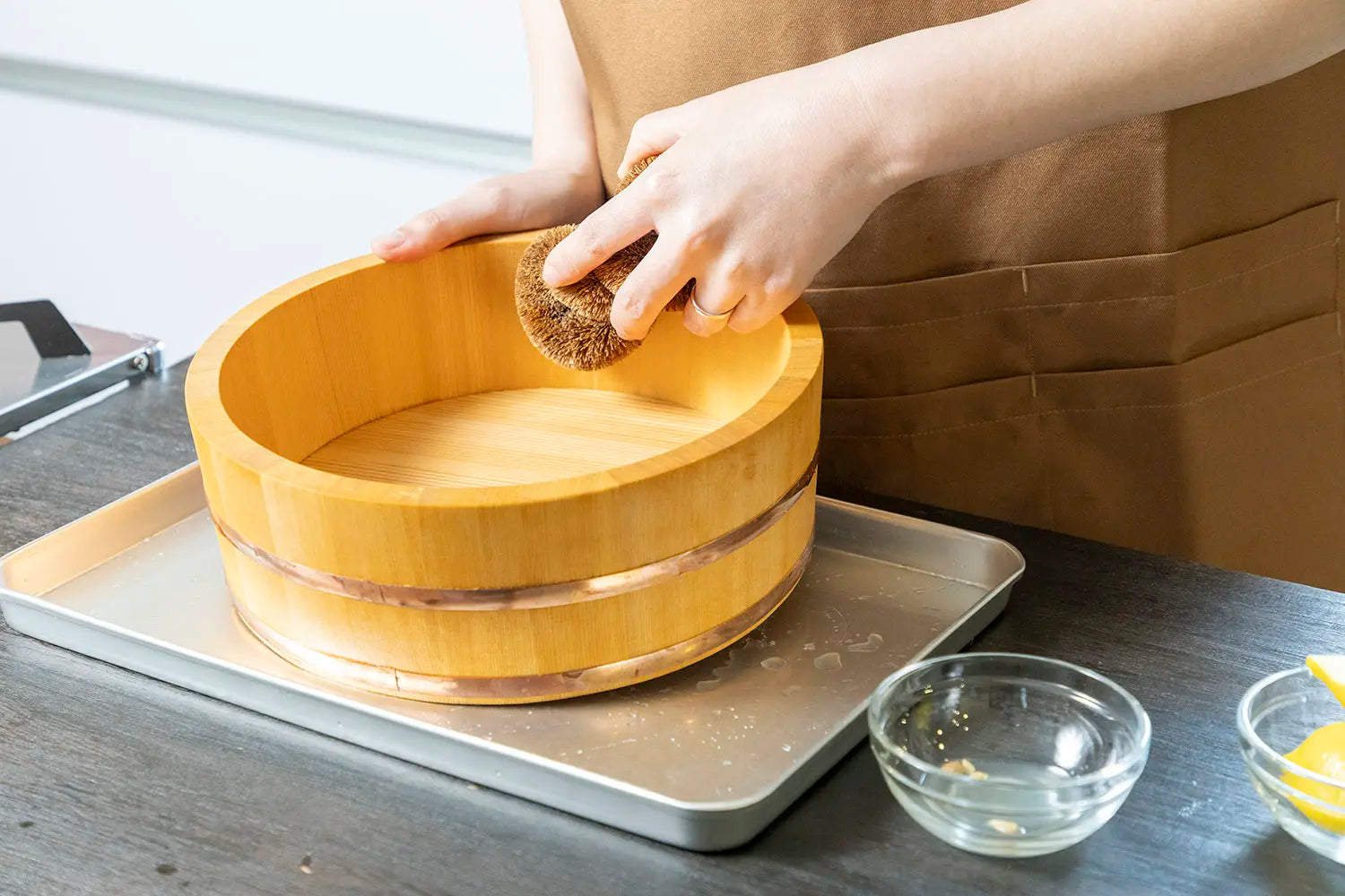 Scrubbing with lemon juice