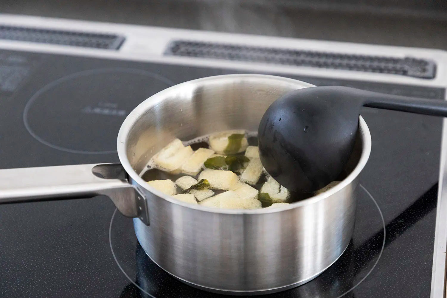 Wakame and tofu in miso soup