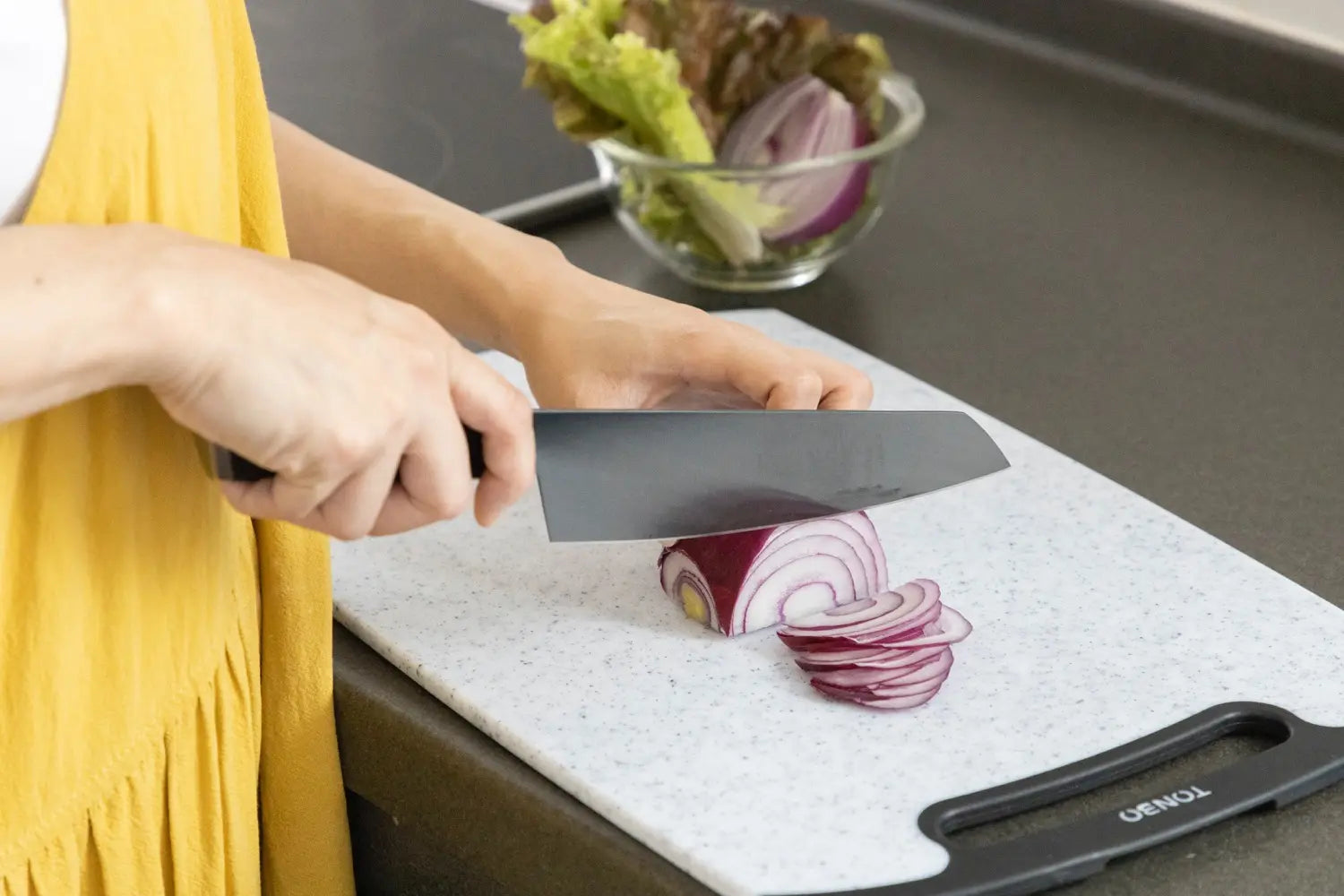 cutting onions with a NiNJA knife