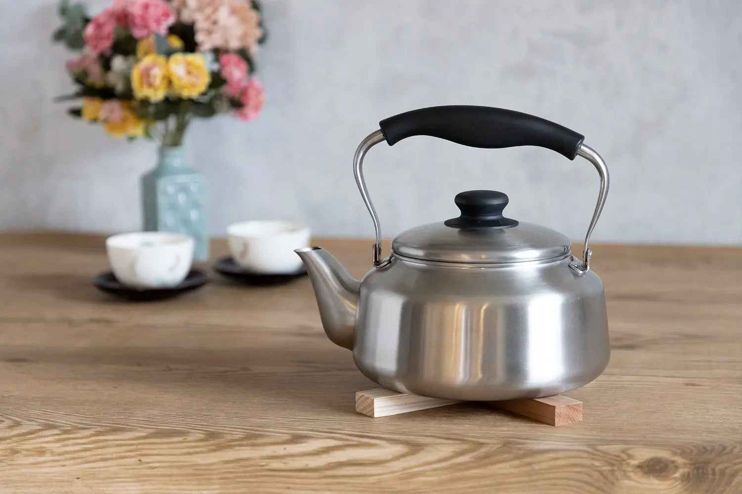 Sori Yanagi Stainless Steel Induction Kettle, matte finish