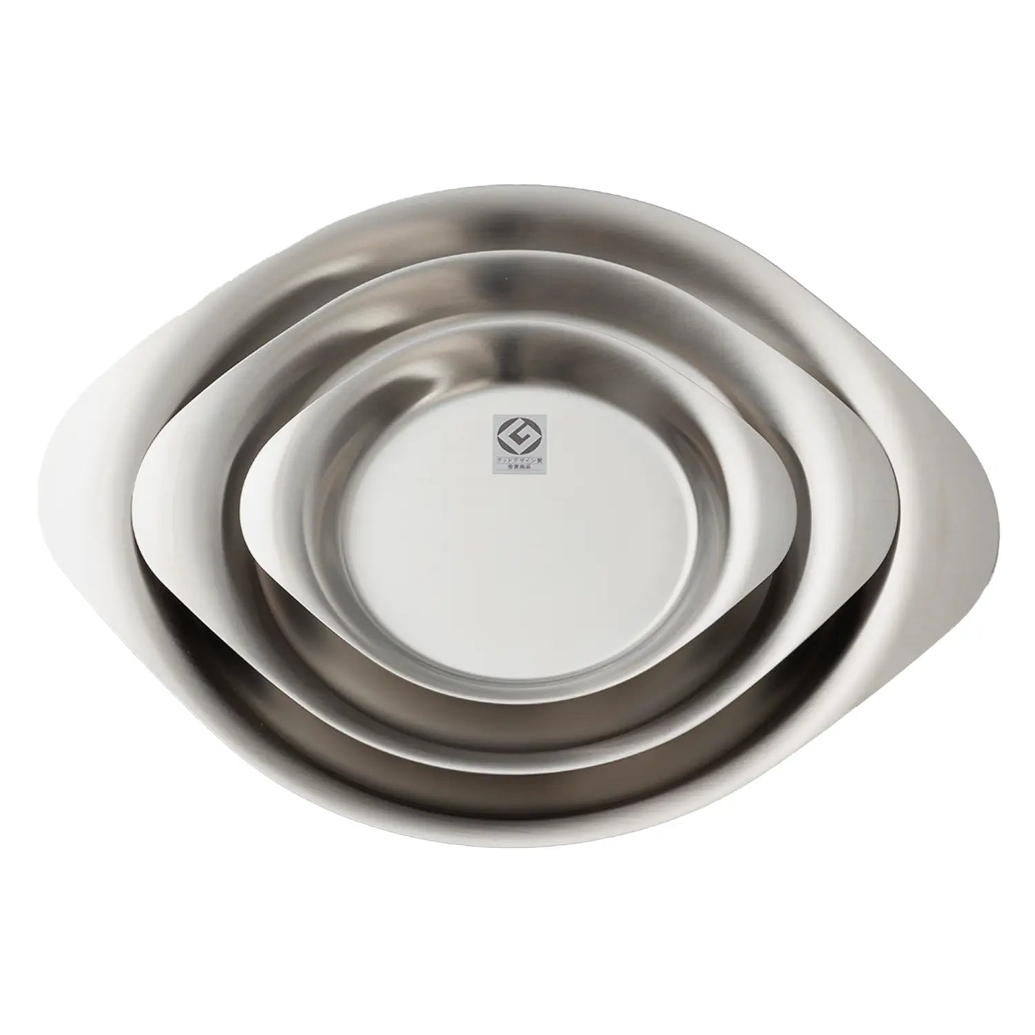 https://cdn.shopify.com/s/files/1/1610/3863/files/SoriYanagiStainlessSteelServingPlatter_2_1600x.webp?v=1687917159