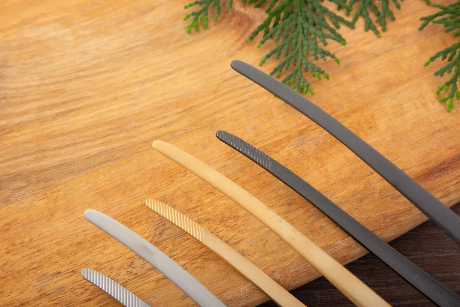 Do you love Yakiniku? You must have this clever tongs! Long and thin tips  shaped like chopsticks, so useful for tabletop size yakiniku…