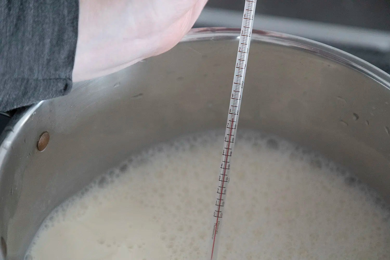 Heating soybean milk