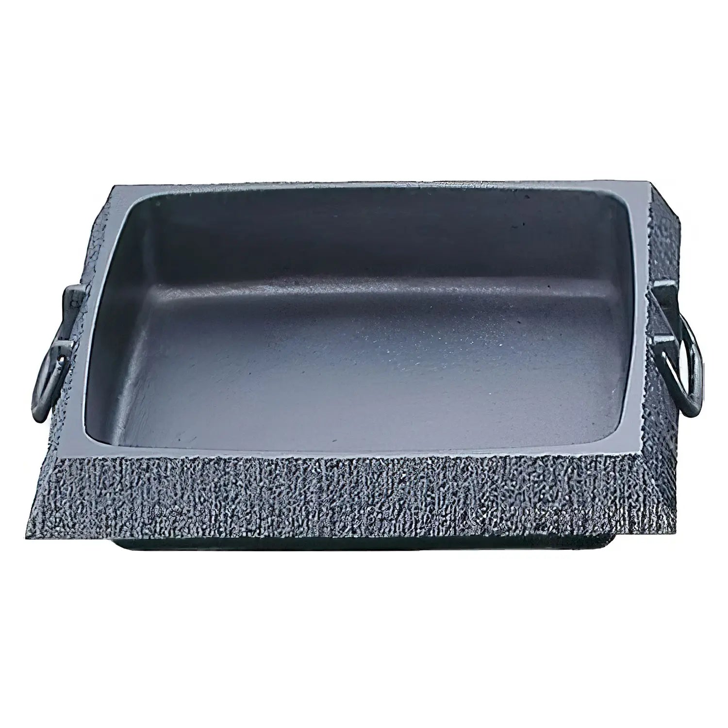 https://cdn.shopify.com/s/files/1/1610/3863/products/IwachuNambuCastIronSukiyakiPan_1600x.webp?v=1660527934