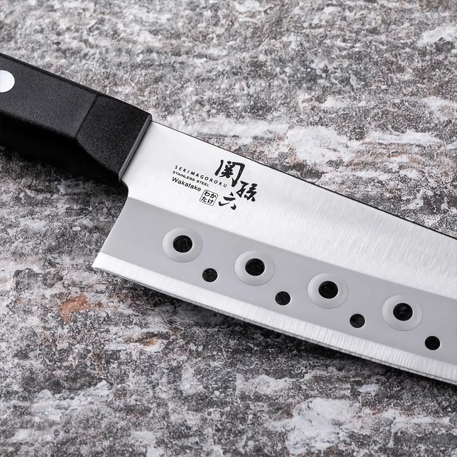 Misono Molybdenum Santoku Knife - Globalkitchen Japan