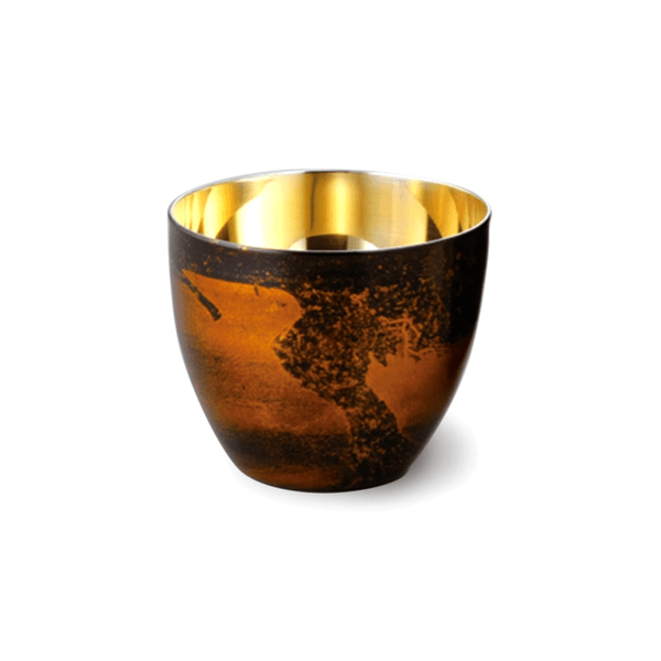 https://cdn.shopify.com/s/files/1/1610/3863/products/asahi-shi-moa-yamanaka-urushi-lacquered-double-wall-sake-cup-58ml-gift-boxed-2-colours-black-stainless-steel-drinkware-29572737039_1600x.png?v=1564100998