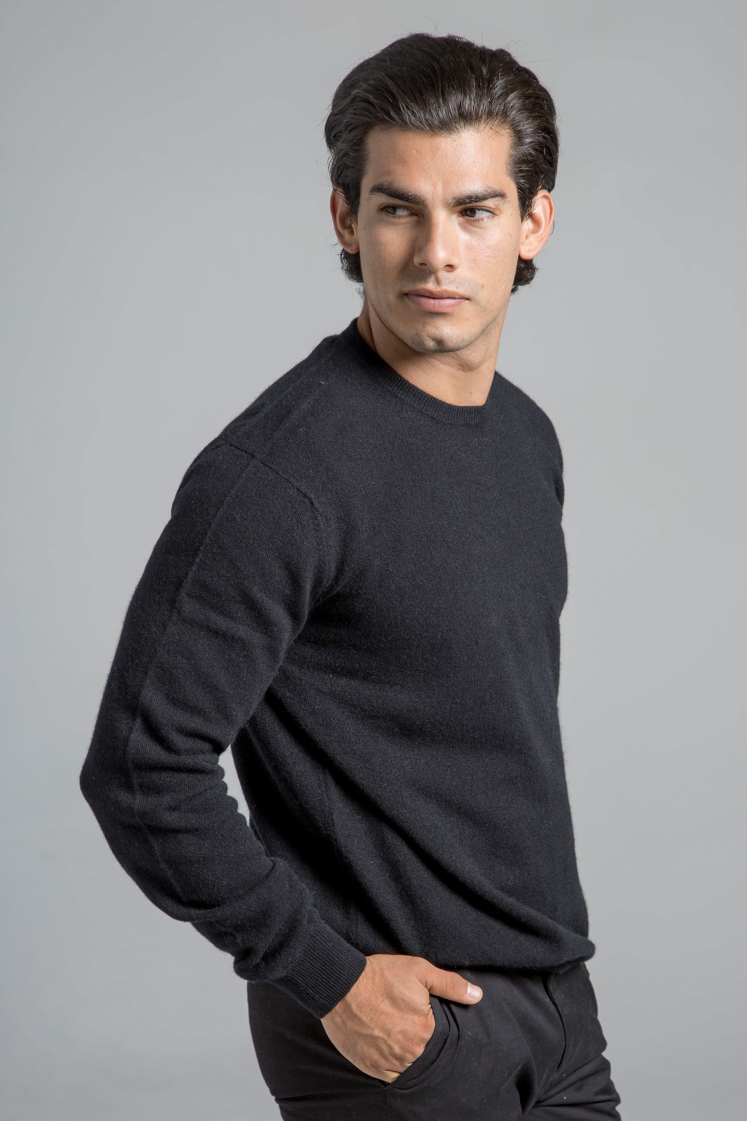 Mens Cashmere Crewneck Sweater - Black | Pine Cashmere