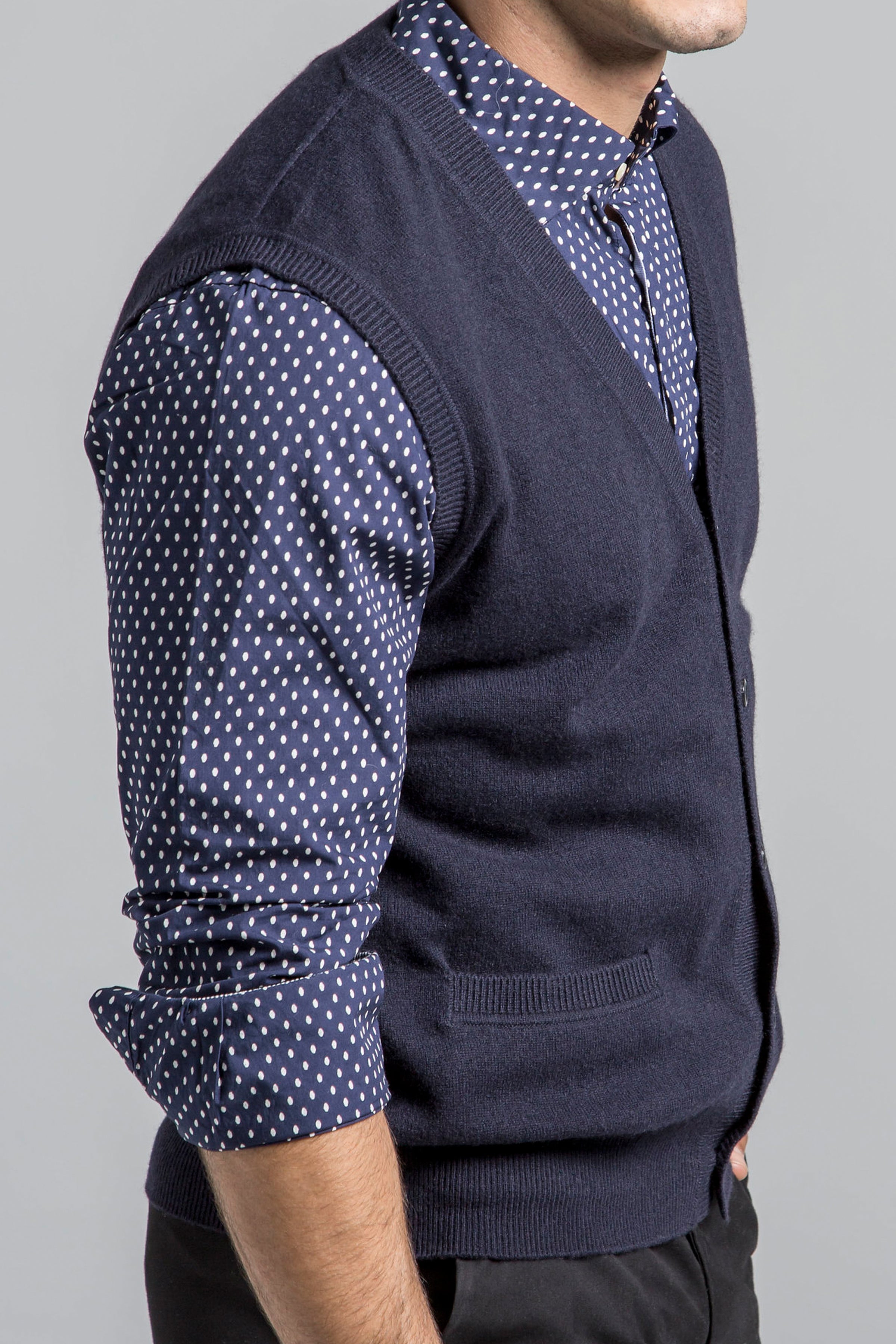 Mens Cashmere Cardigan Vest - Navy