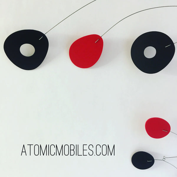 ModCast colgante arte móvil personalizado hecho a mano para el cliente en Francia por AtomicMobiles.com