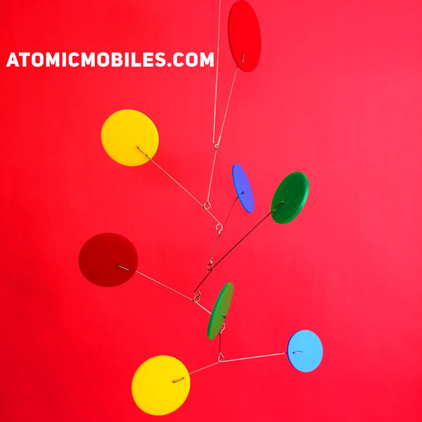 Móvil exuberante de AtomicMobiles.com