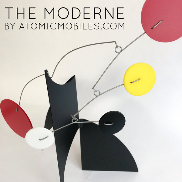 La escultura estable de arte moderno de AtomicMobiles.com