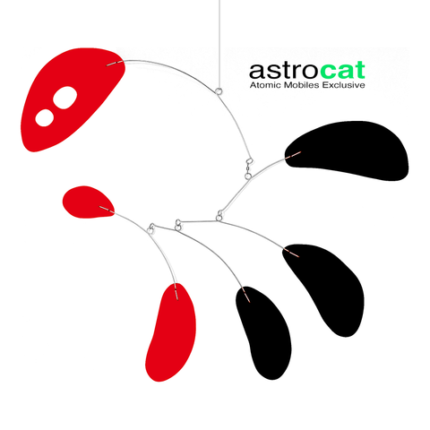 ASTROcat Hanging Art Mobile: arte cinético de inspiración moderna de mediados de siglo en negro y rojo de AtomicMobiles.com
