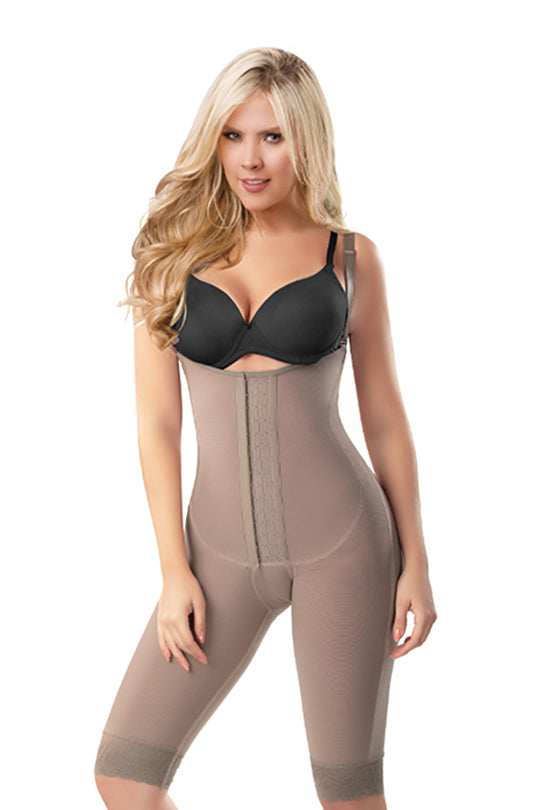 Women Adjustable Shoulder Strap Body Hourglass Girdle Ribheight, Midleg  Women Waist Tight Hip Lifting Pants Shapers size XXL Color Beige