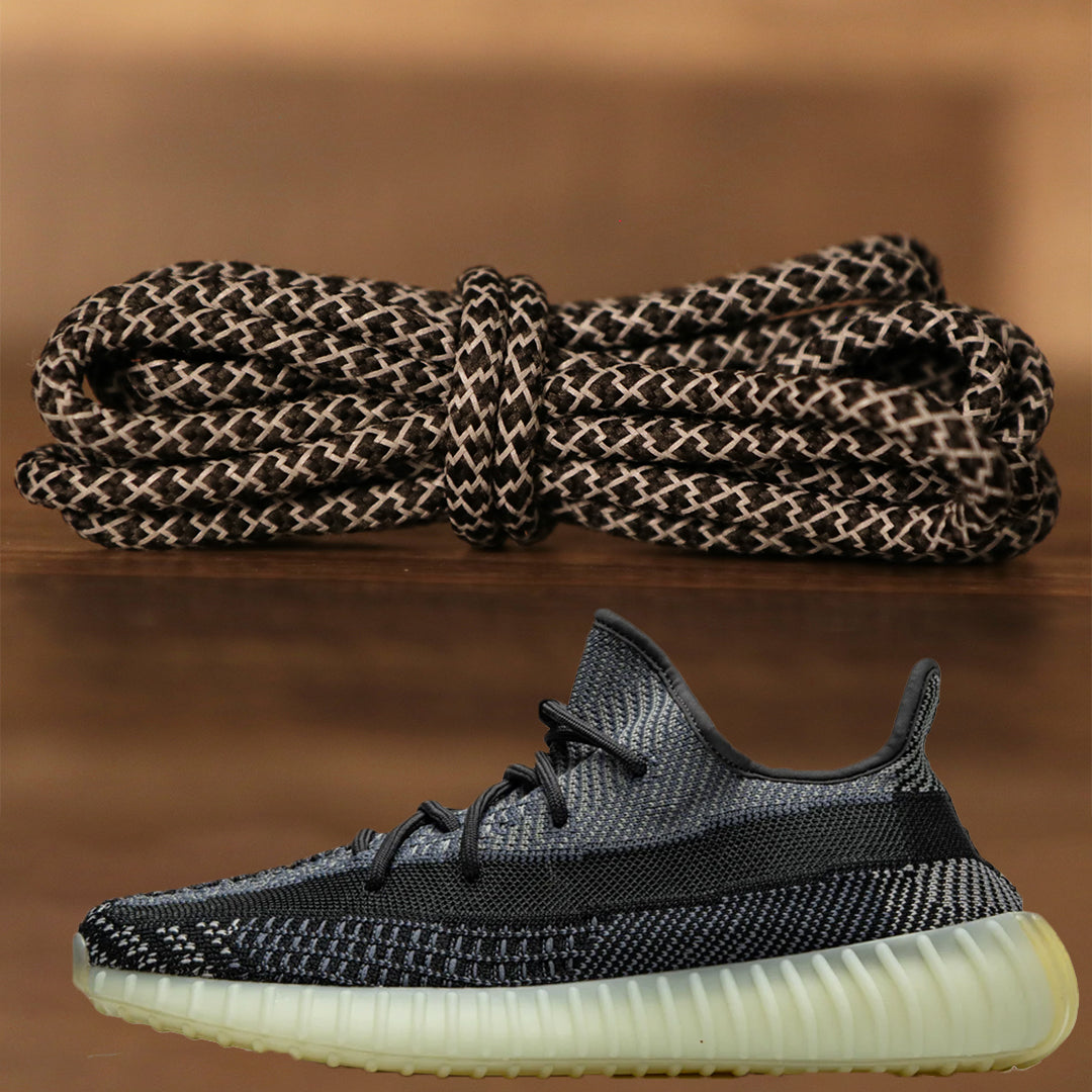 yeezy 350 v2 black laces