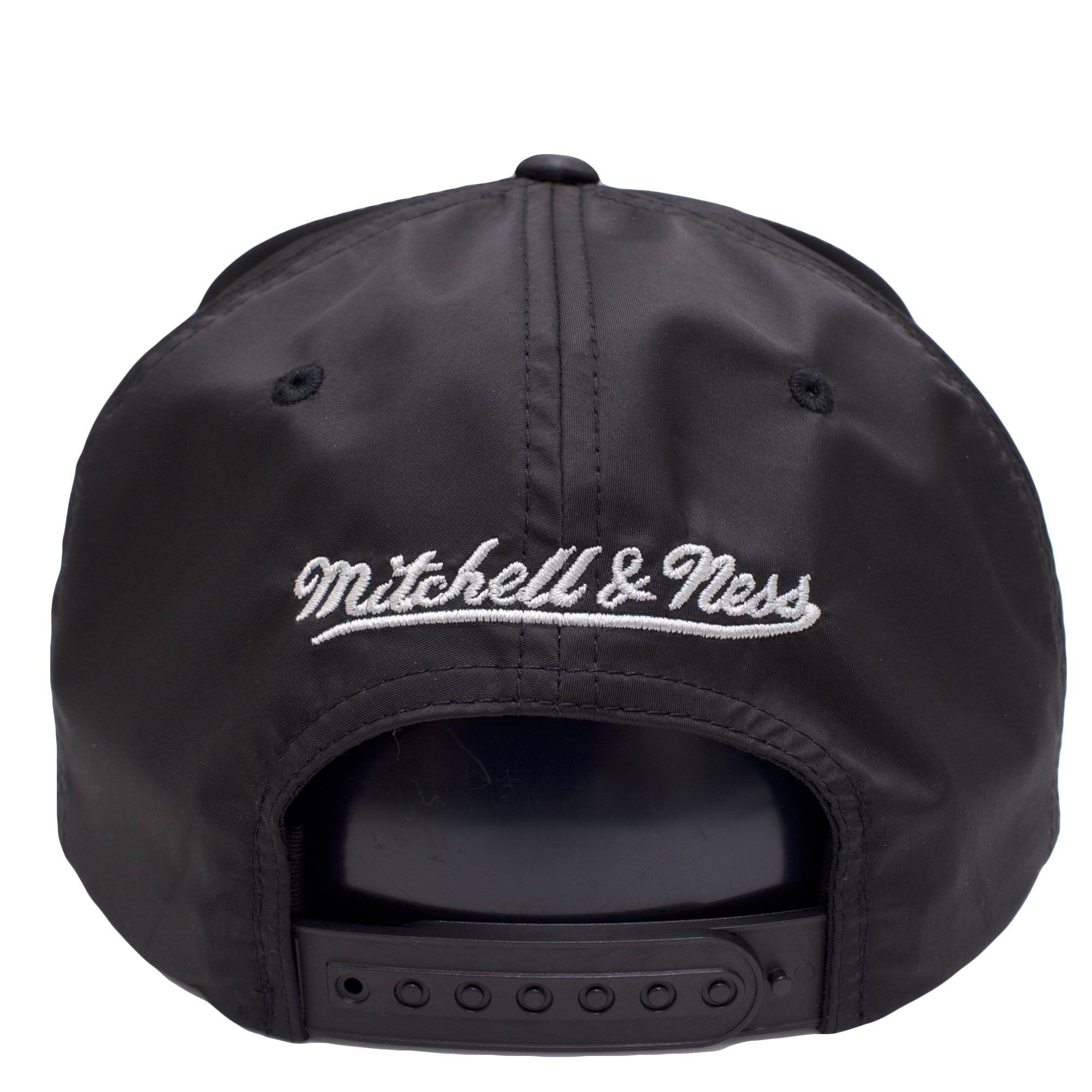 Chicago Bulls Black Reflective Lava Snapback Hat – Cap Swag