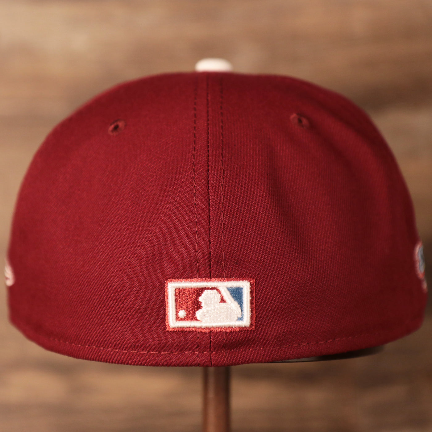 phillies pink brim