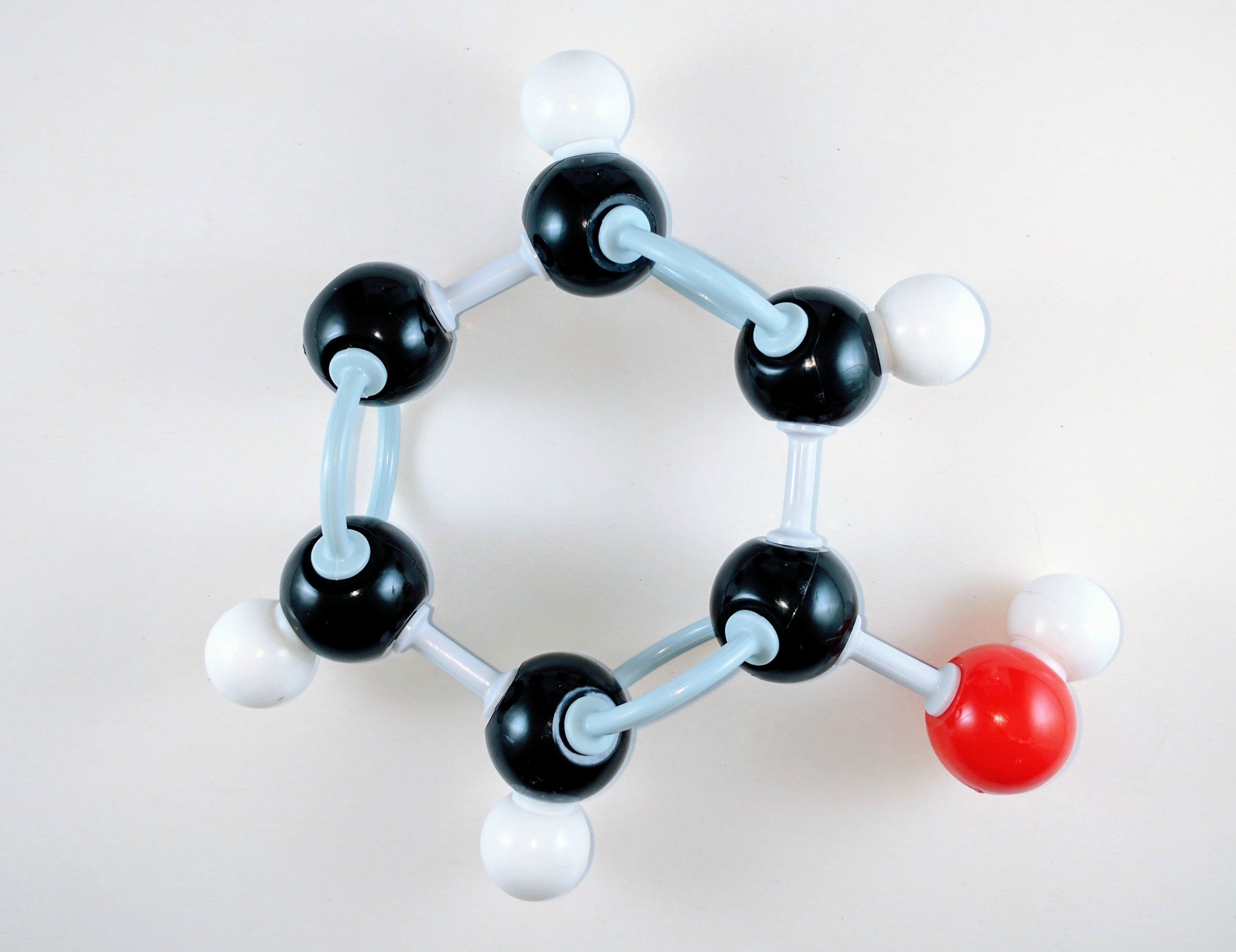 Resveratrol molecular model