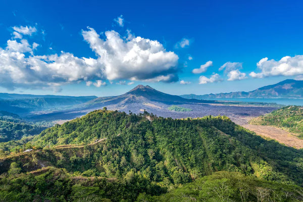 megahnya pemandangan dan keindahan gunung batur