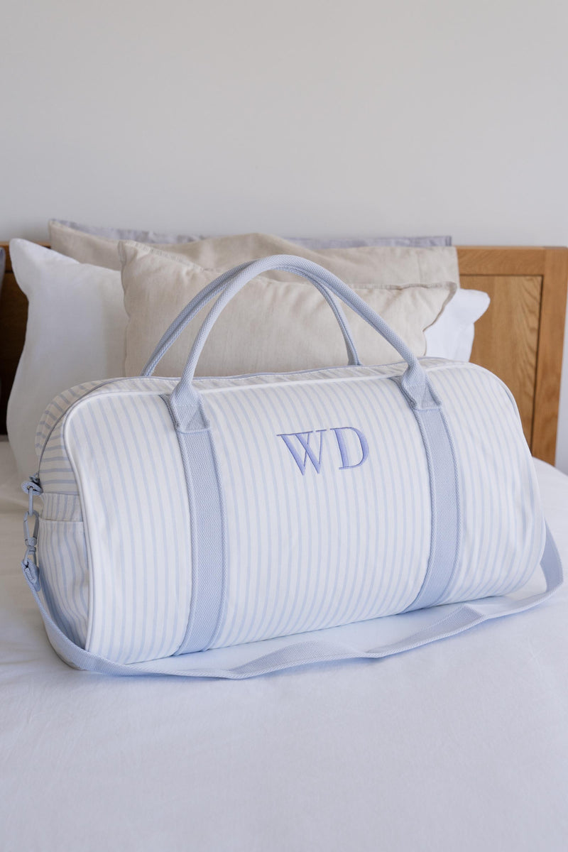 Victorian Travel Bag - Blue Linen / White Trim