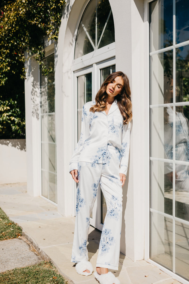 Madison LeCroy's White and Blue Floral Pajama Set