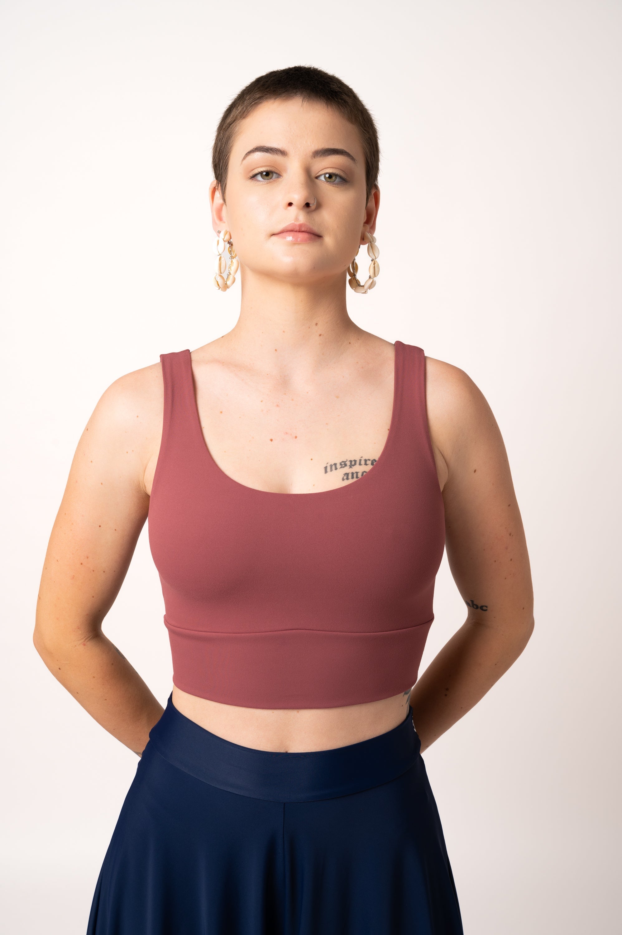 Dark Blush Body Contouring - Scoop Neck Comfort Crop Top