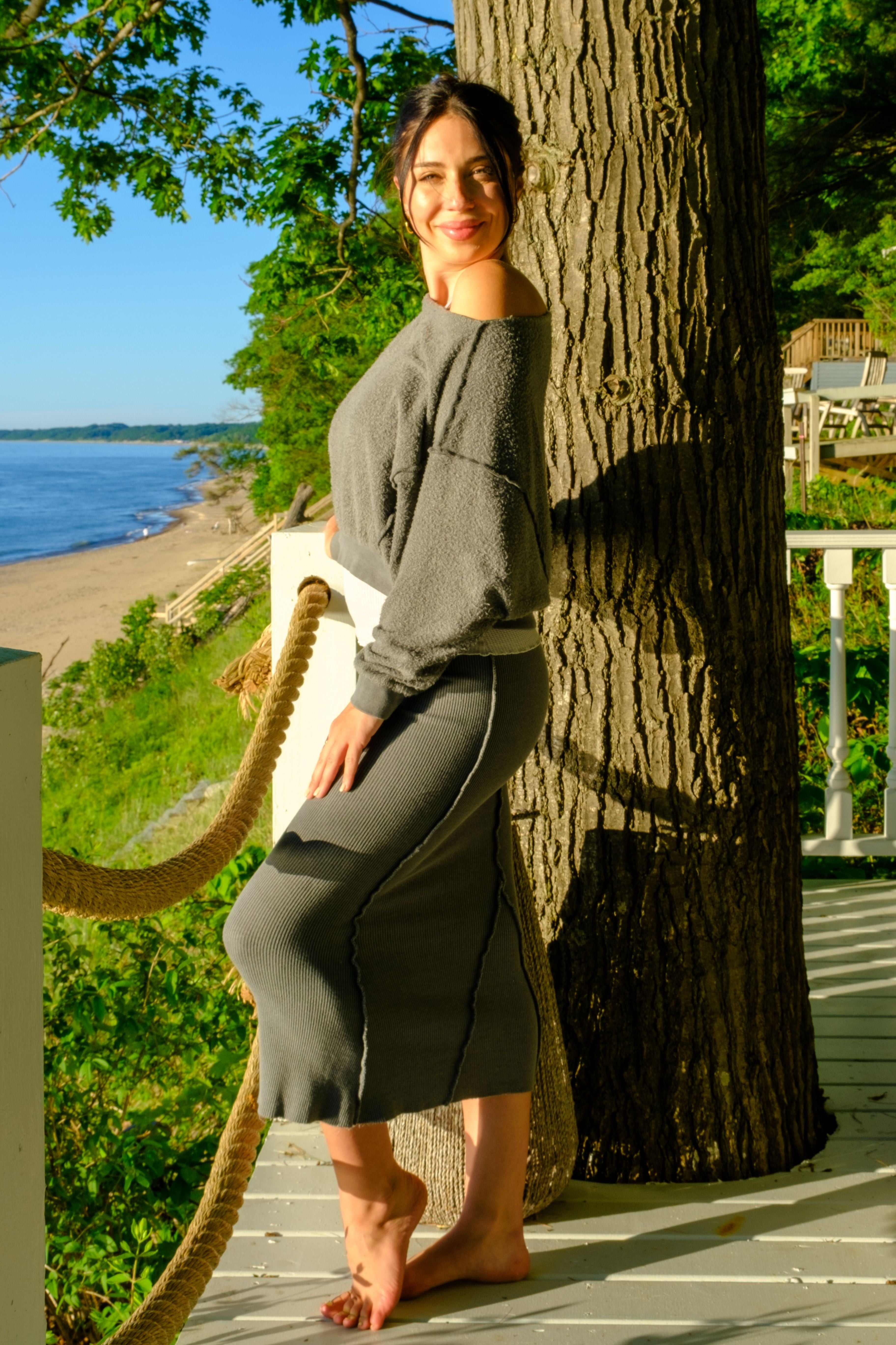 TEA LENGTH REVERSED SEAM SKIRT - CHARCOAL