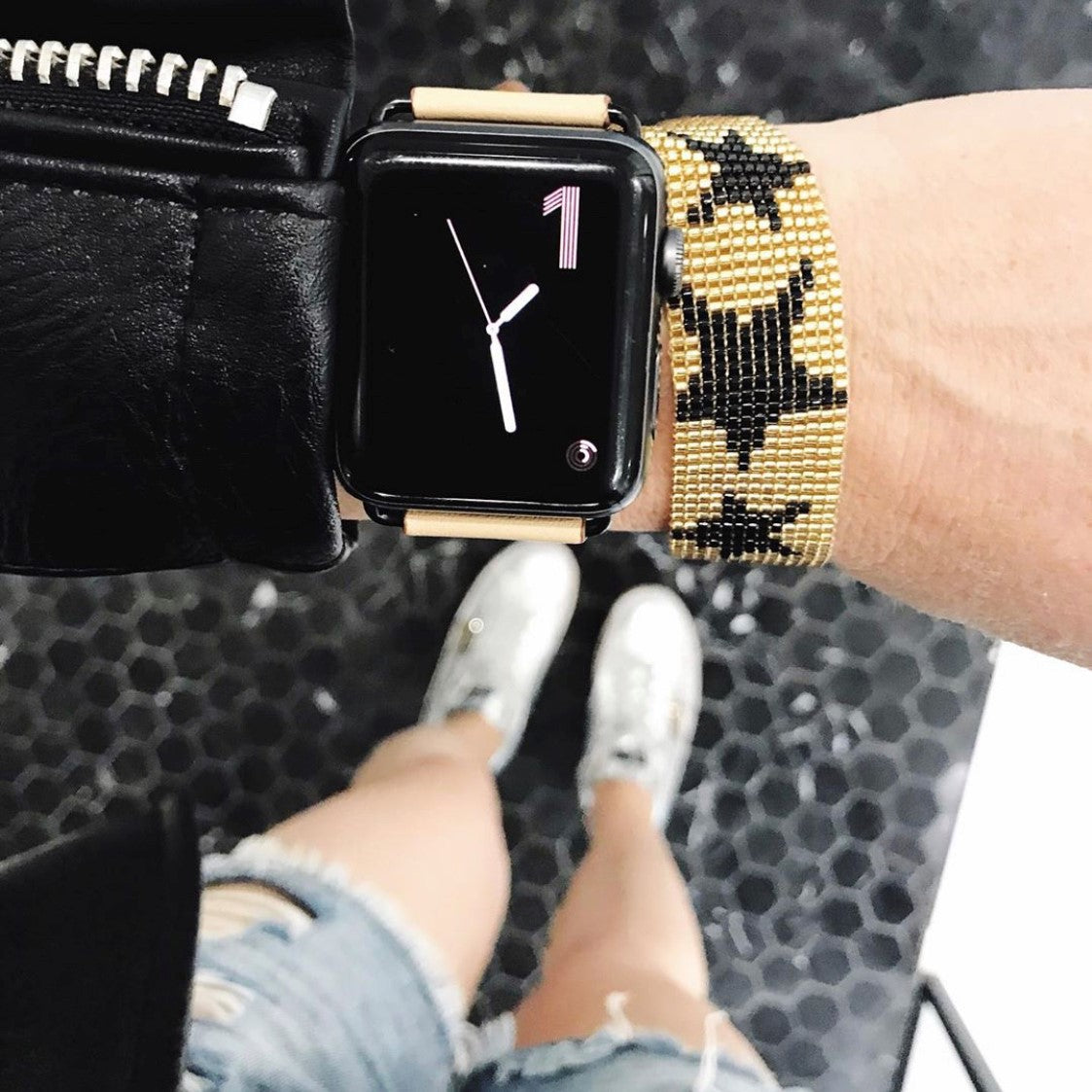 Lounge Outfit Ideas - StyledJen  Apple watch bands fashion, Lounge outfit  ideas, Apple watch bands