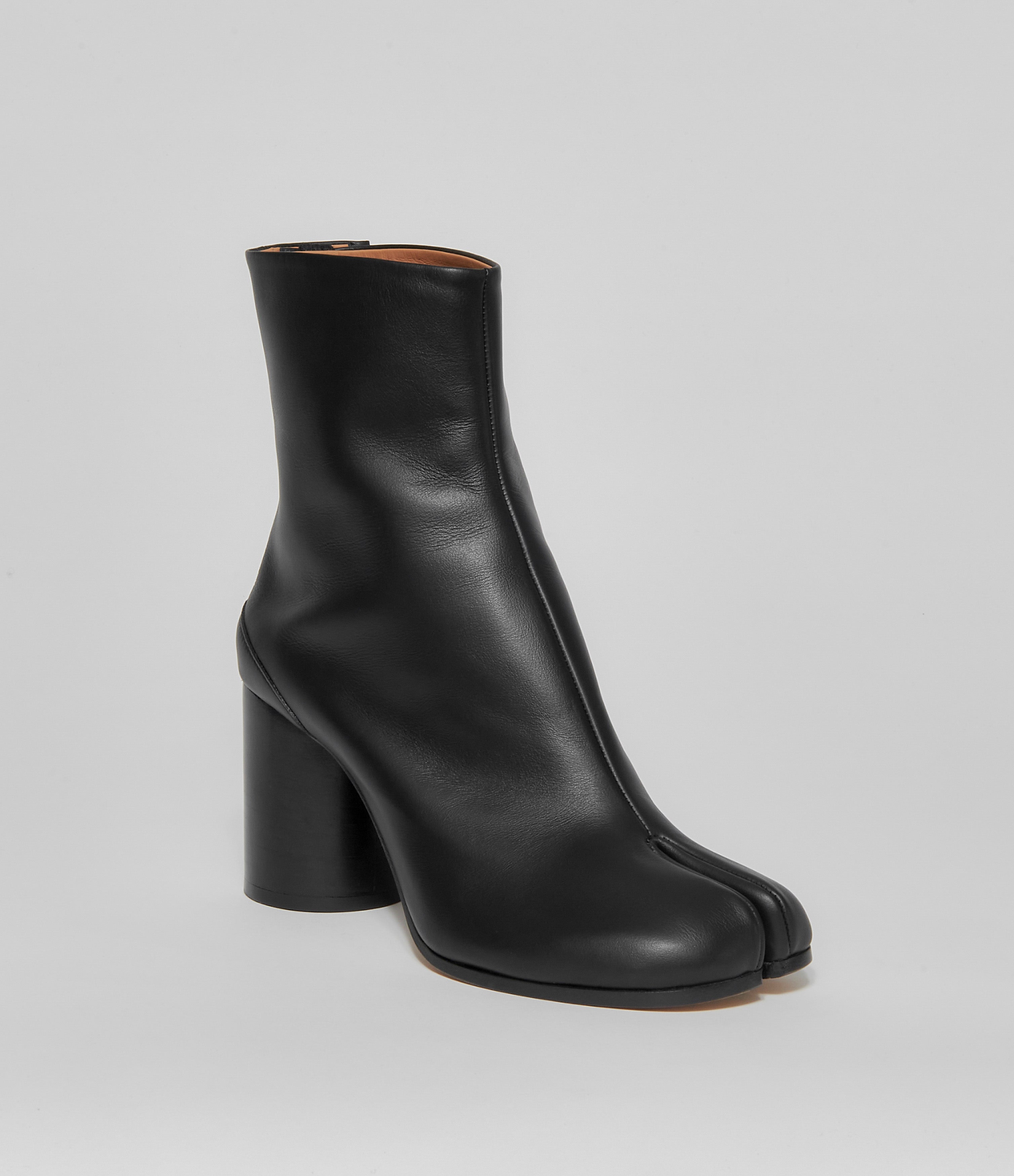 tabi boots maison margiela