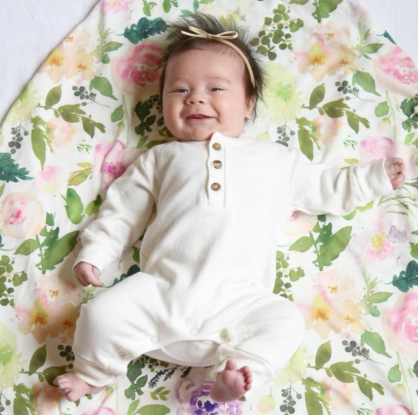 neutral baby girl clothes