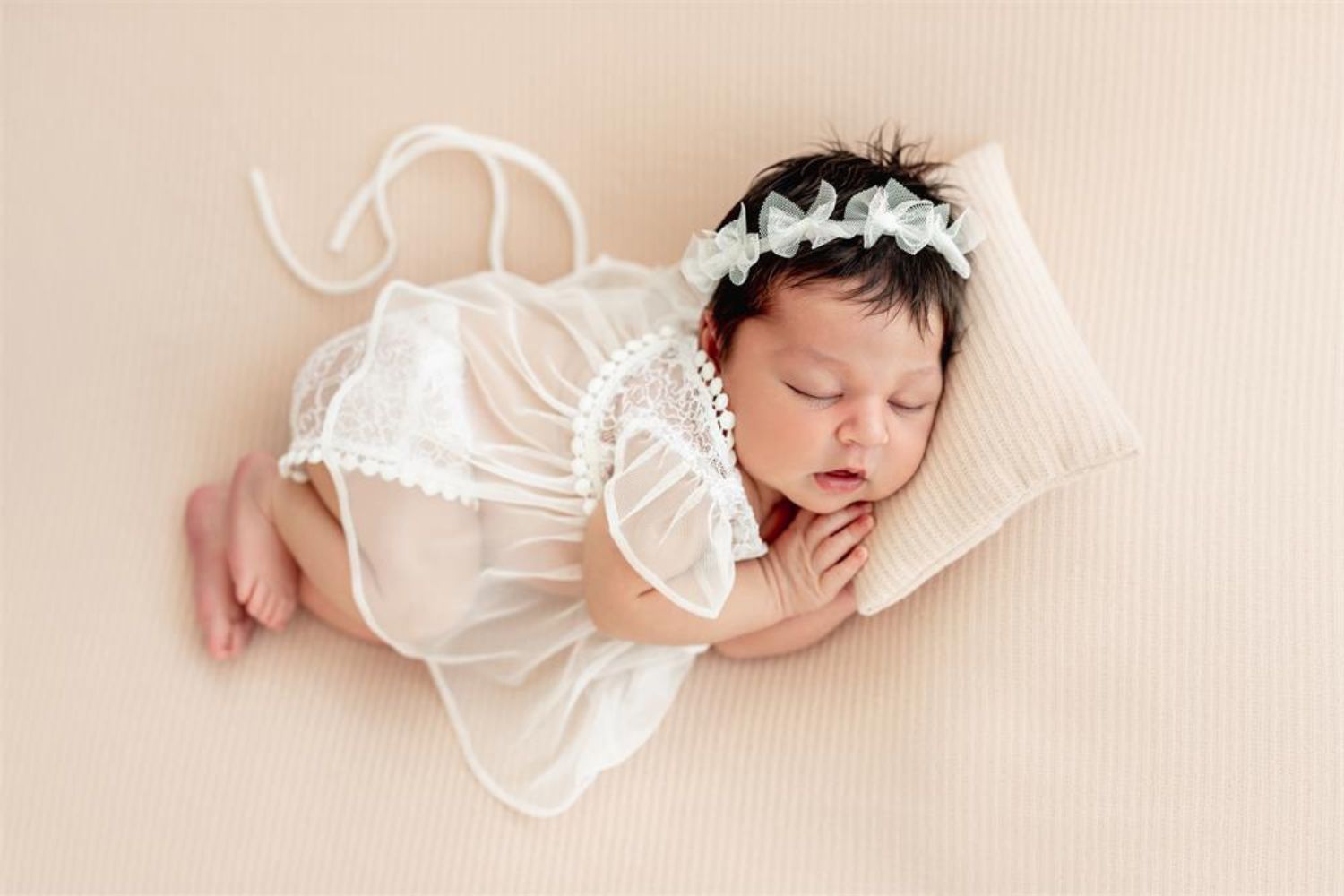 Newborn Posing Workshops in 2018 With Dawn Potter Photography