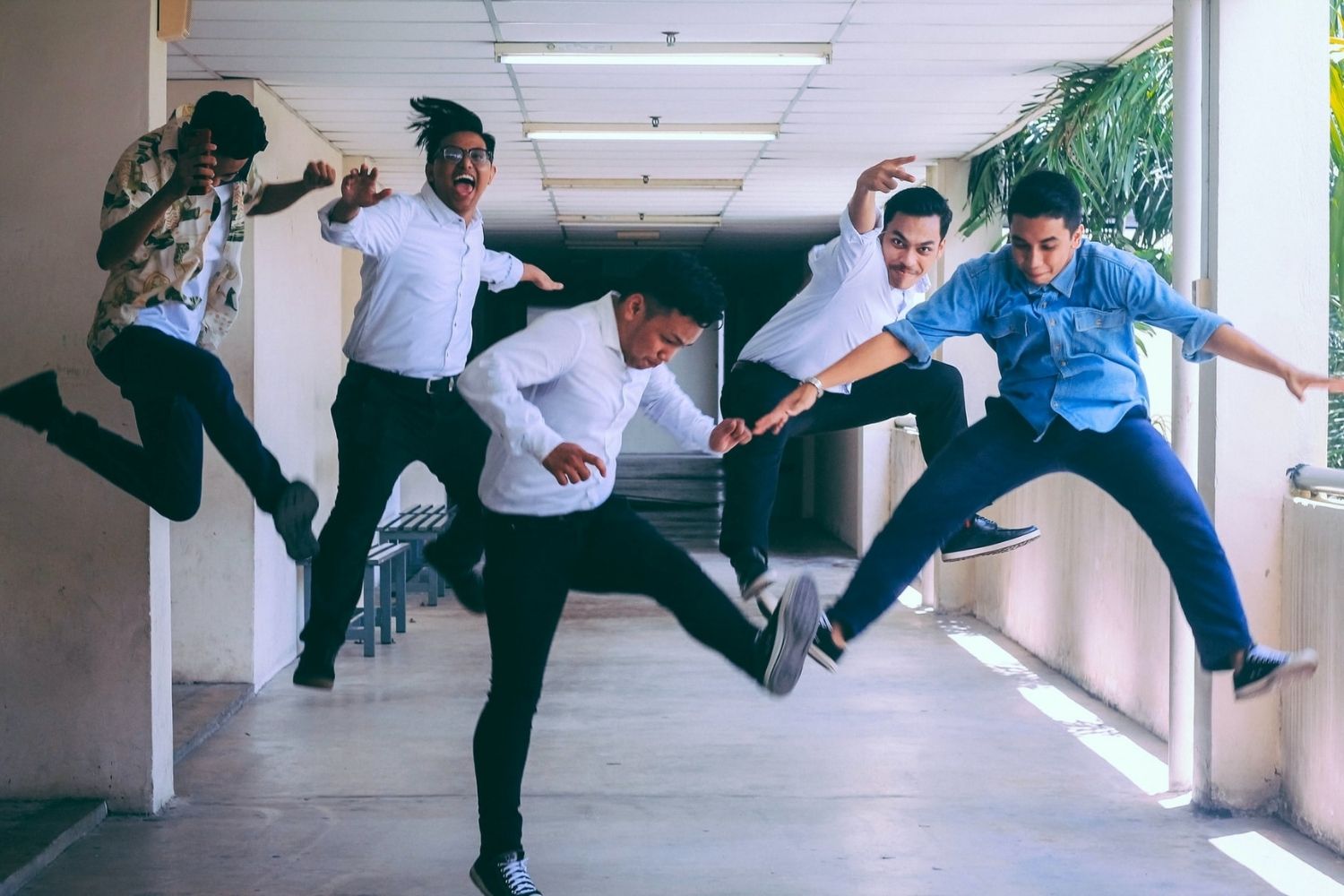 9 Must try Creative and Trendy Group poses for your next Self-photo se... |  TikTok