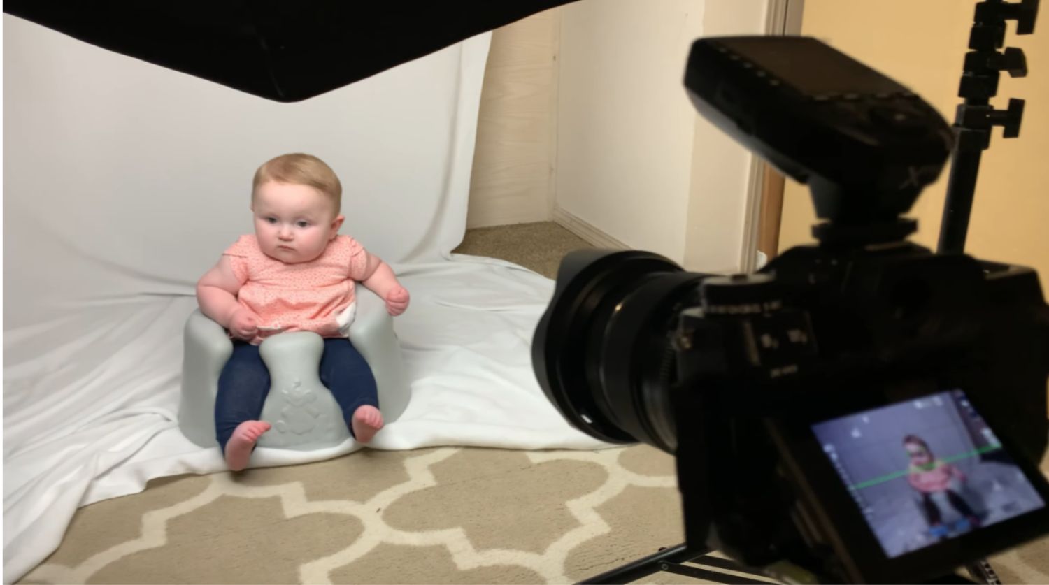 photoshoot tutorial for baby's passport photo