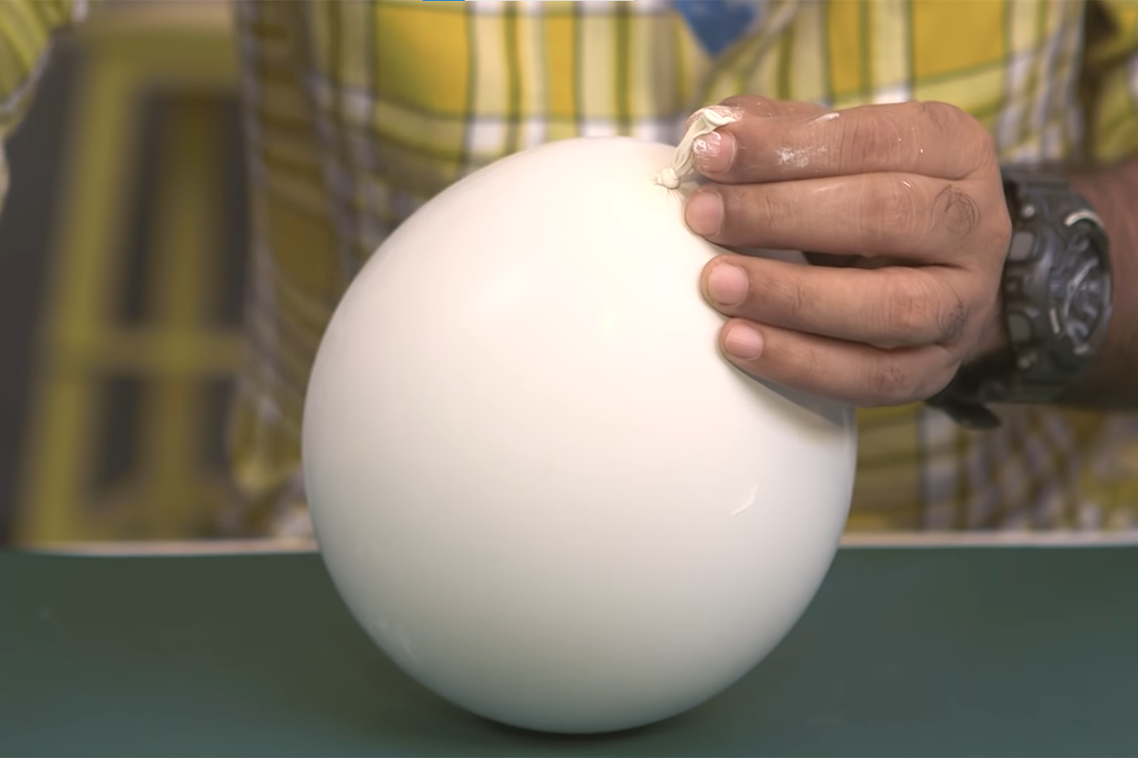 How to make a DIY Dragon Egg