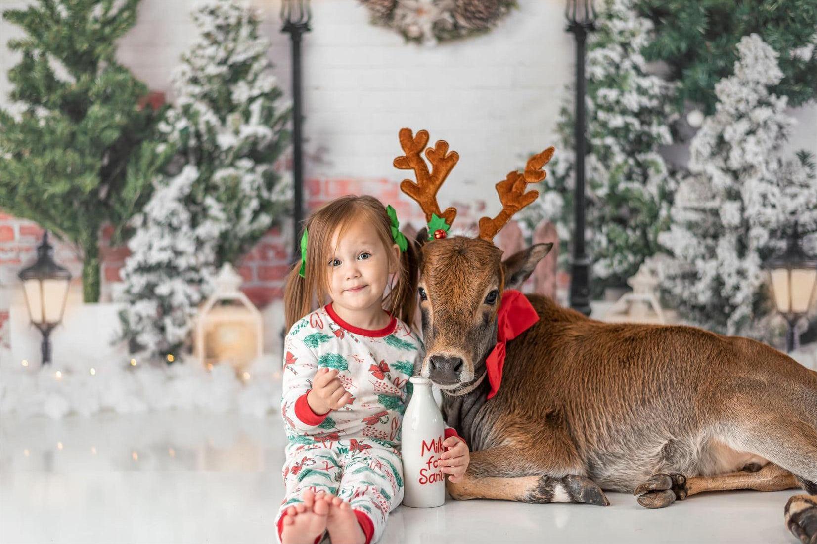 little girl's photo with Kate Xmas Backdrop Christmas Garden with Lights Designed by Emetselch
