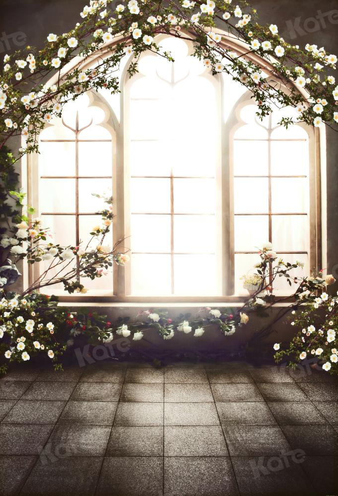 Phông nền cửa sổ hoa Kate là điểm nhấn cho bức ảnh cưới của bạn, hiện thực hóa giấc mơ một lần trong đời của mình với không gian xinh đẹp và lãng mạn. 