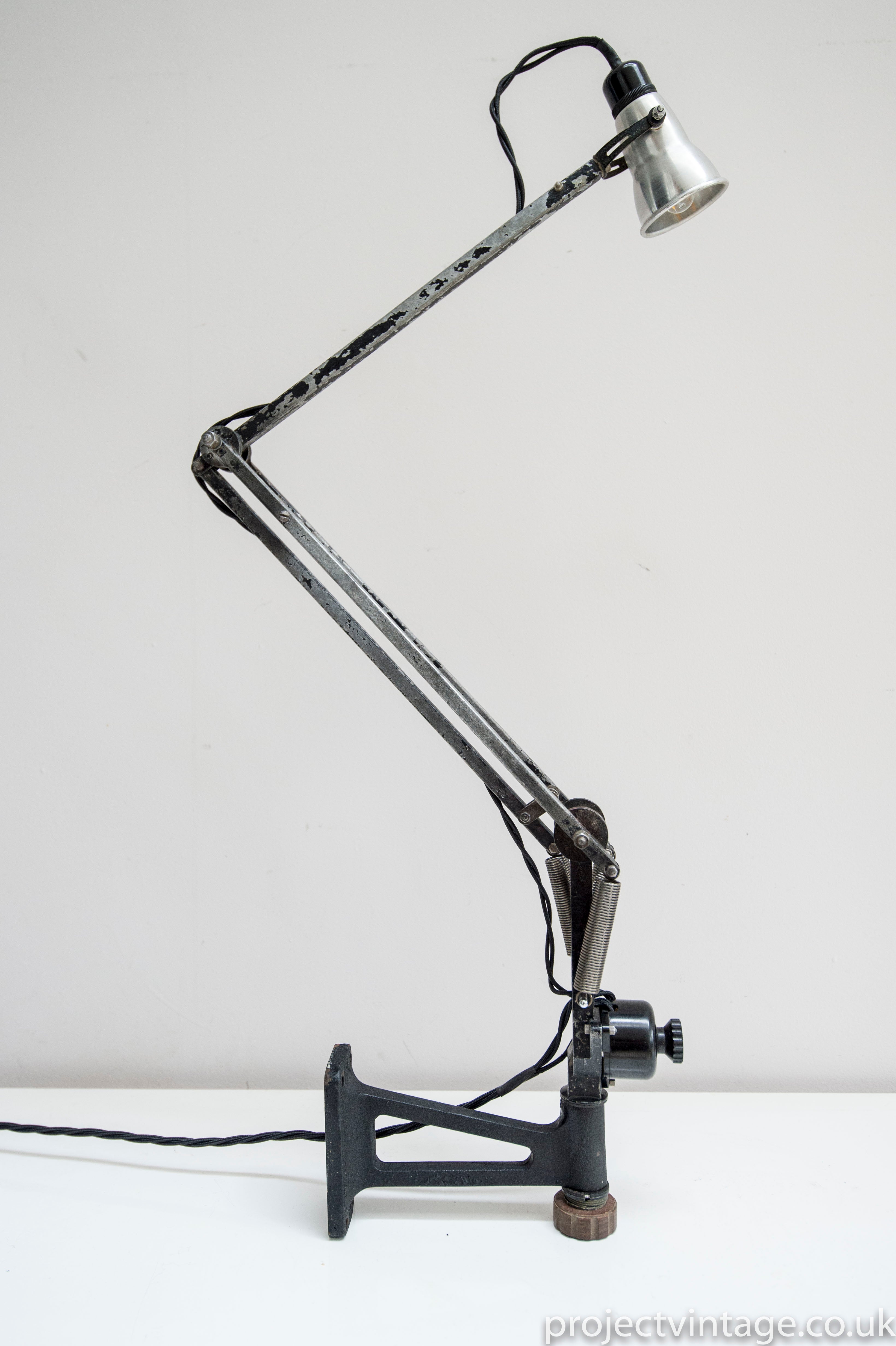 ww2 anglepoise lamp