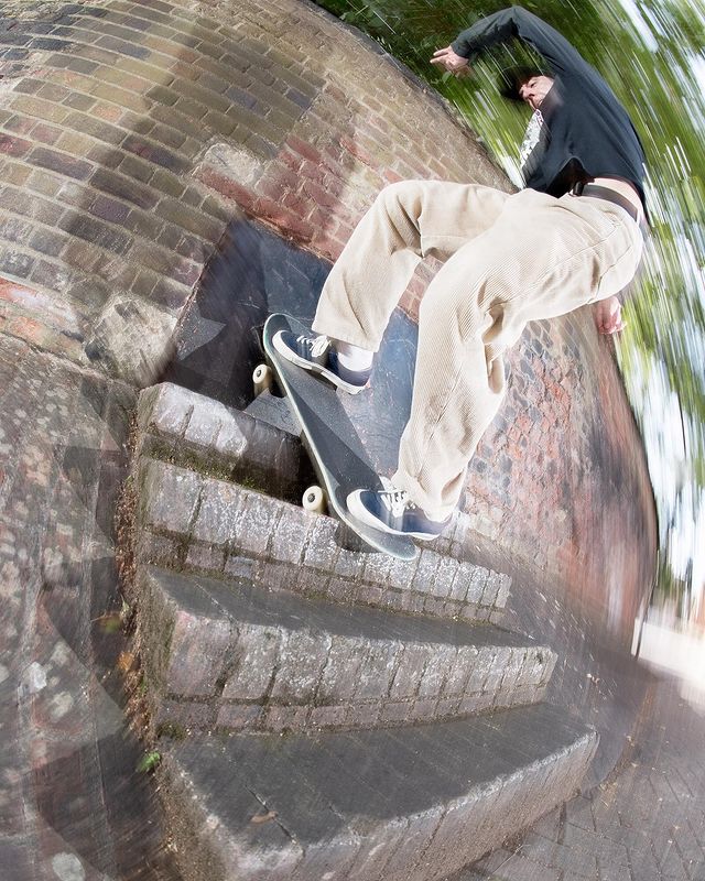 Jasper Pegg Switch Noseblunt slide, photo by Henry Kingsford - CSC, Cardiff Skateboard Club - UK Skate Shop