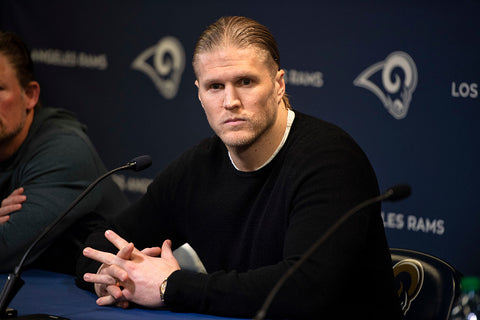 clay matthews black top hair back 