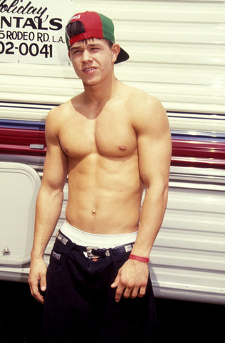 Mark wahlberg top off jeans and underwear