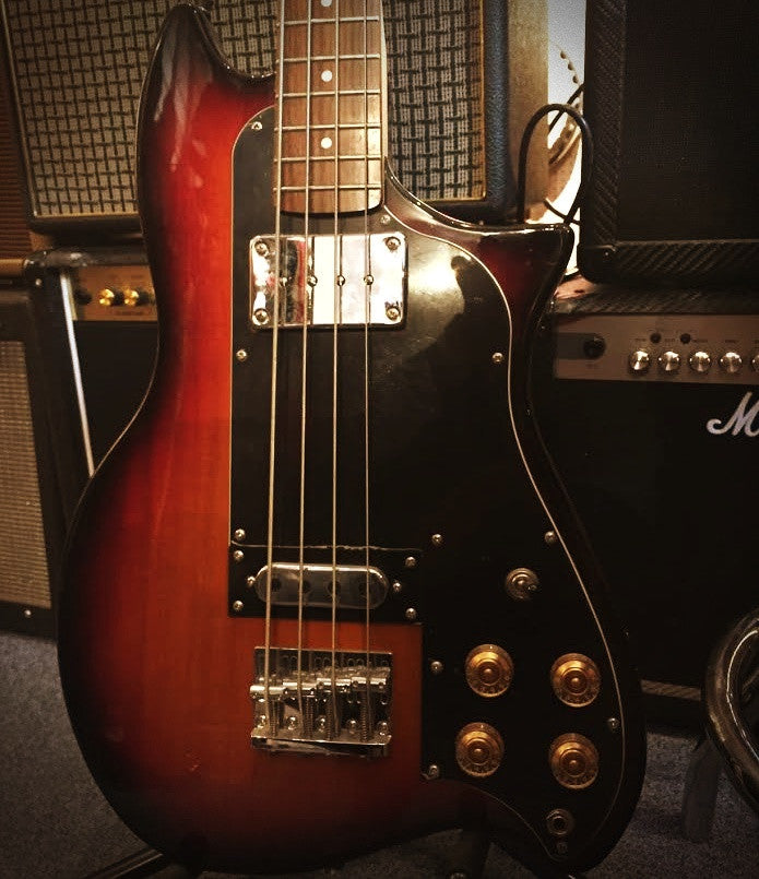 Eastwood Magnum Bass