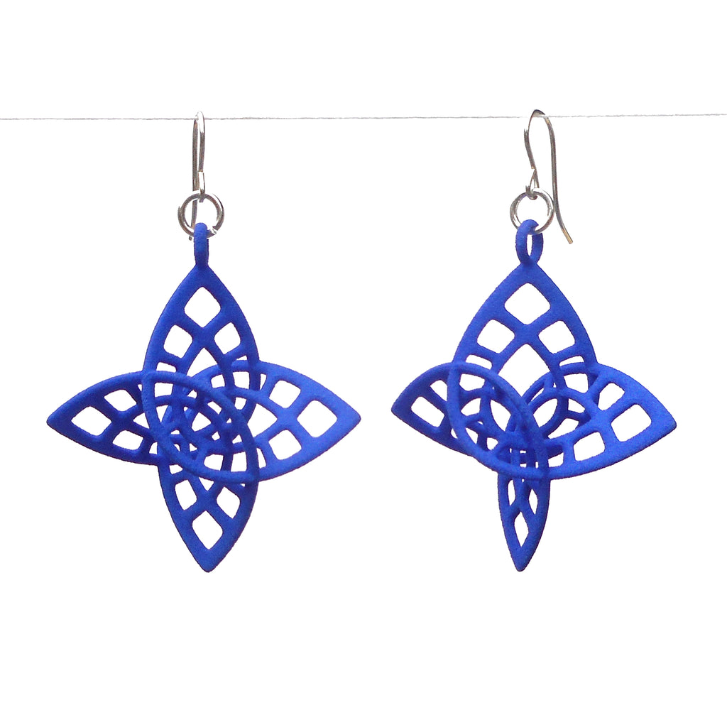 enneper earrings 3d printed by betty chang tiny right brain designs