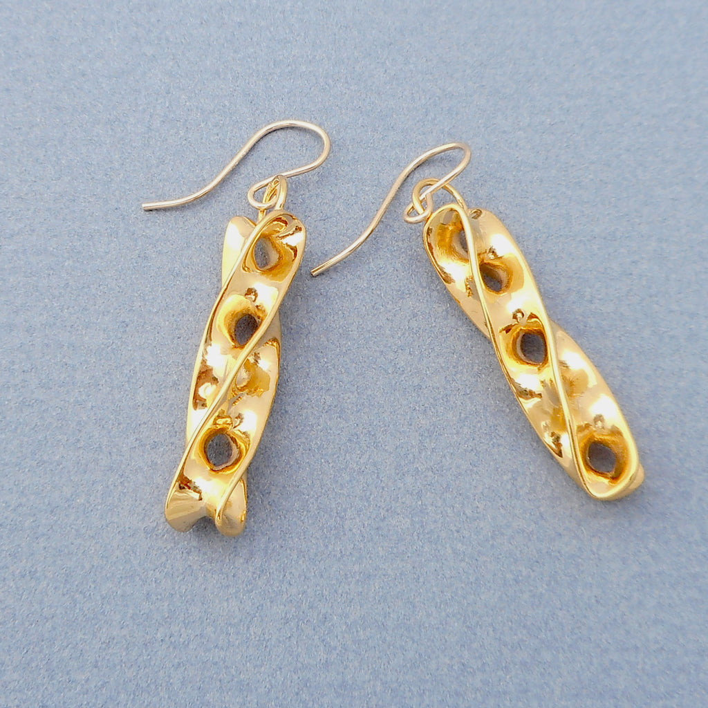peapod earrings 3d printed jewelry by betty chang of tiny right brain designs