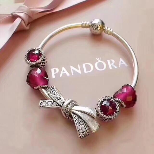 pandora bow