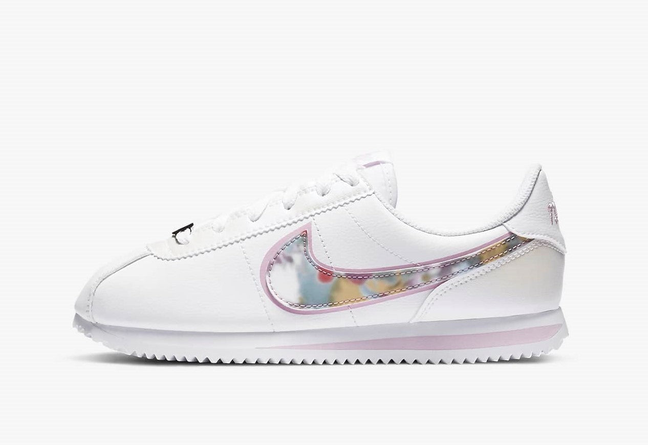 nike cortez white with pink swoosh