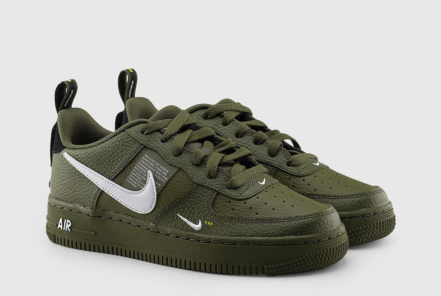 air force 1 lv8 utility grade school