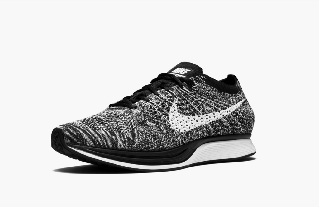 nike flyknit oreo mens