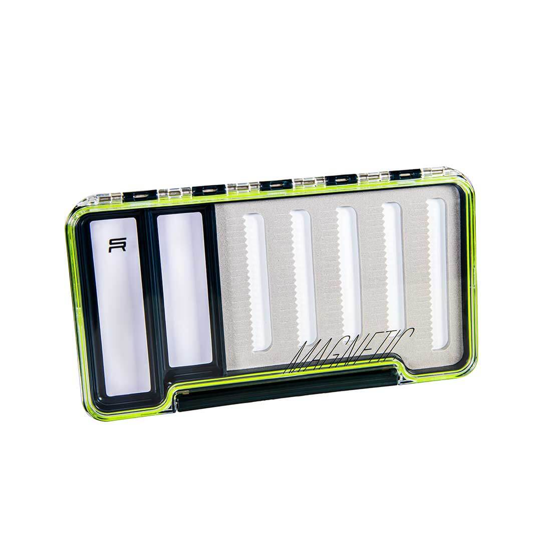Large Fly Box for Medium & Large Flies - 2 Magnetic Strips