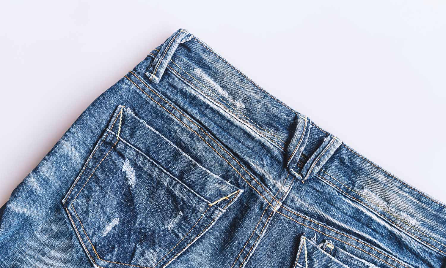 wash jeans with other clothes