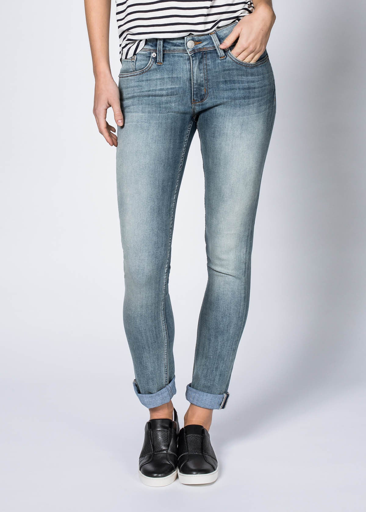 Women's Straight & Narrow Fit