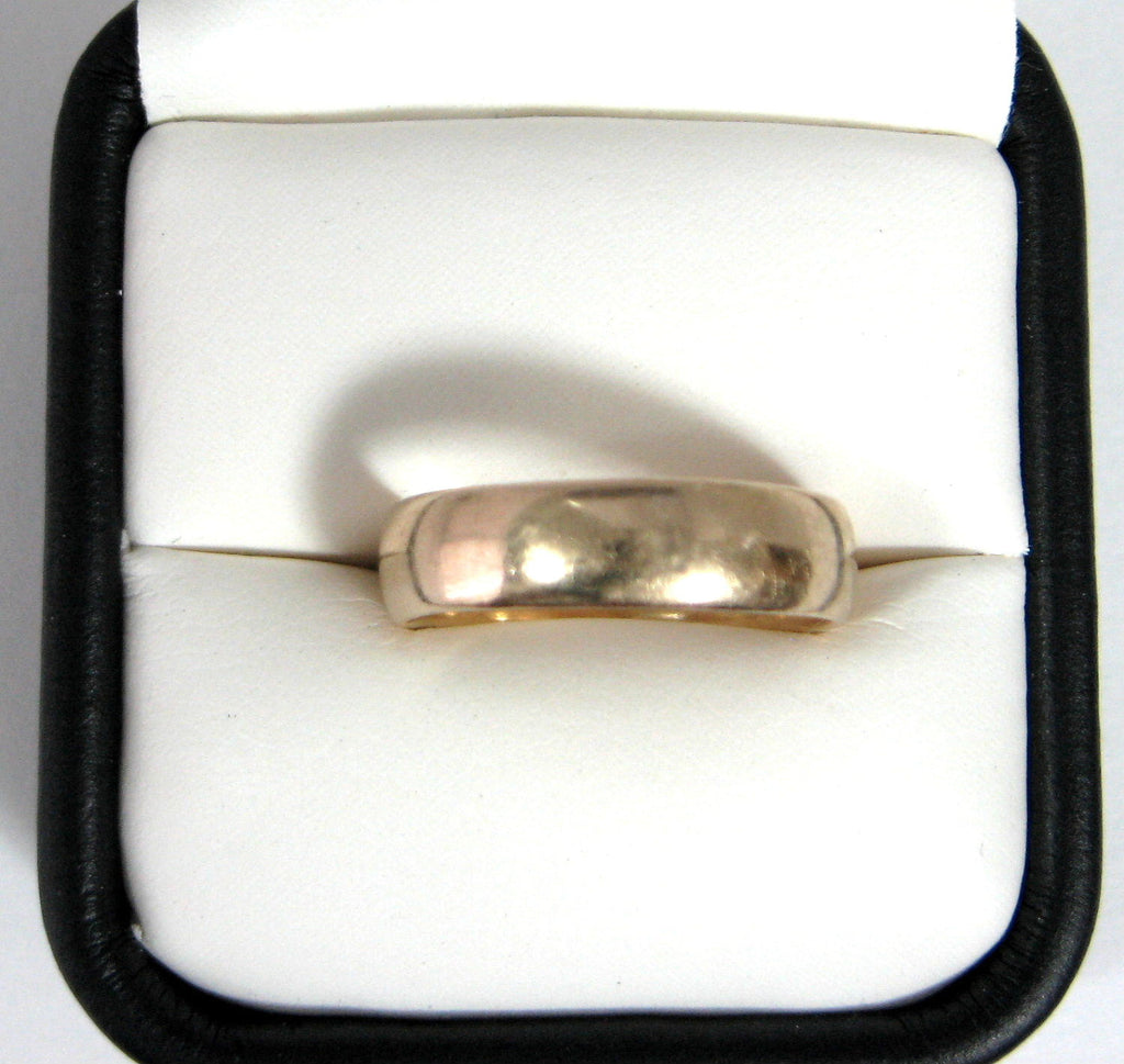 Ring Wedding Band 14k Gold 5.9 Grams Of Solid Gold 5 MM 14kt Wedding R ...
